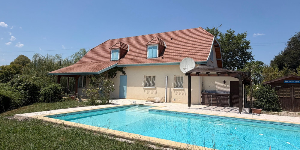 maison à SALIES DE BEARN (64270)